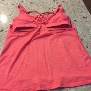 Lululemon Bra tank combo size 4. Has inserts.